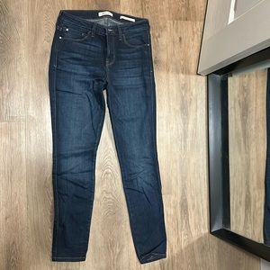 Guess Jeans